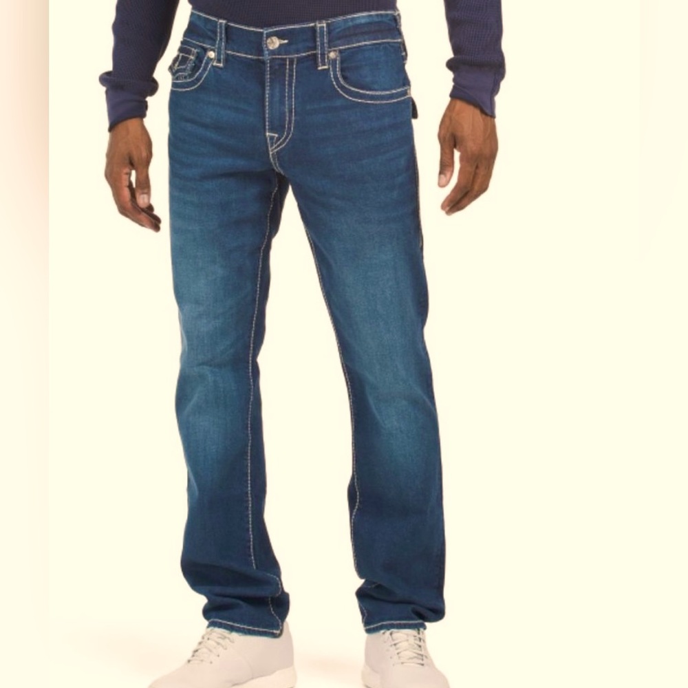True Religion Jeans
RICKY BIG QT
Dark Wash
Size 36 Regular